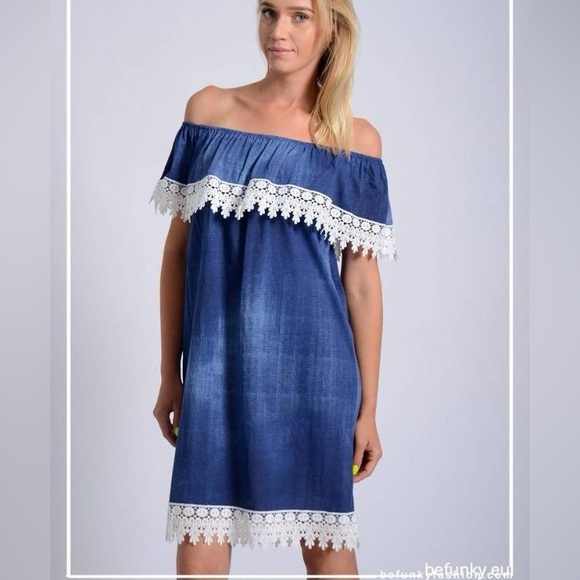 Made in Italy Dresses & Skirts - Made in Italy Off-Shoulder Cotton Dress with Lace Trim